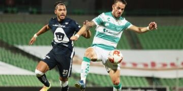 Valioso triunfo de Pumas en Torreón que los pone en la cima del torneo