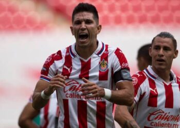 Jesús Molina sufre un esguince de segundo grado en el duelo ante el Mazatlán