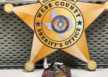 Sheriff de Laredo intercepta 1.4 kilos de heroína