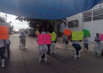Hacen pescadores quinta protesta en Tampico