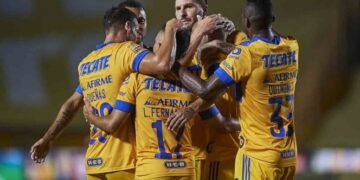 Tigres de UANL derrota 3-0 a Gallos de Querétaro
