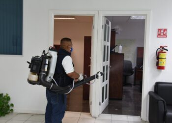 Realizan sanitización en Instalaciones del TRIELTAM y Consejo de Judicatura