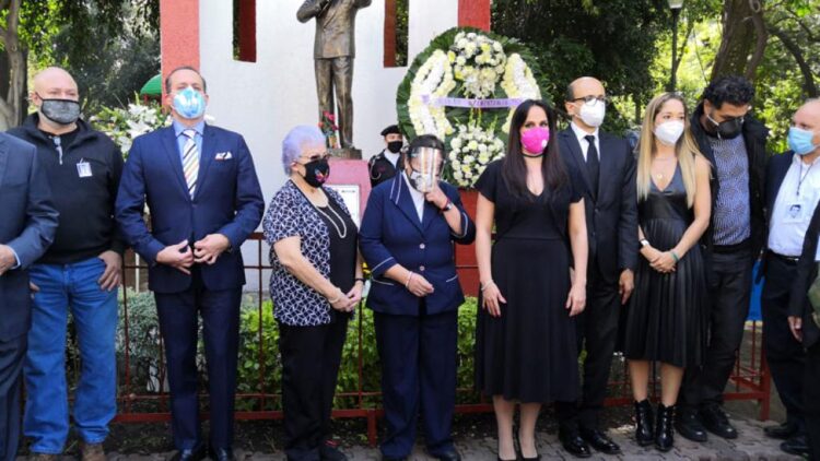 Así fue el homenaje a José José, a un año de su eterno adiós