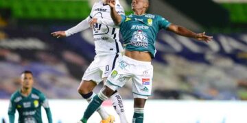 Esmeraldas de León derrota 2-0 a Pumas de la UNAM