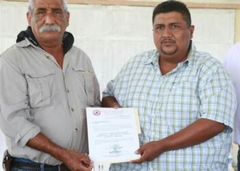 Fracturan García Vallejo y Angel Lara a Liga de Comunidades Agrarias