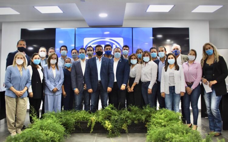 Diputados panistas definen agenda parlamentaria final