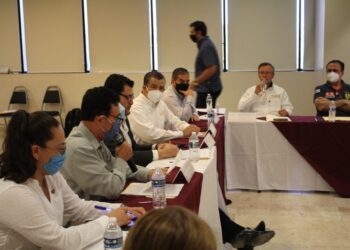 Compromete ISSSTE mejor atención médica e insumos a pacientes: SNTE