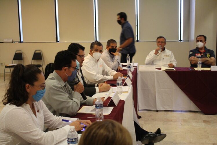 Compromete ISSSTE mejor atención médica e insumos a pacientes: SNTE