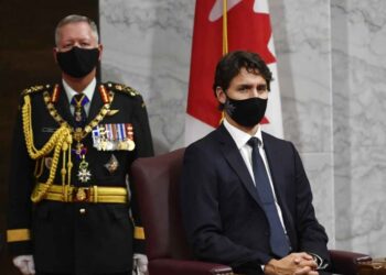 Trudeau anuncia que Canadá está en segunda ola de coronavirus