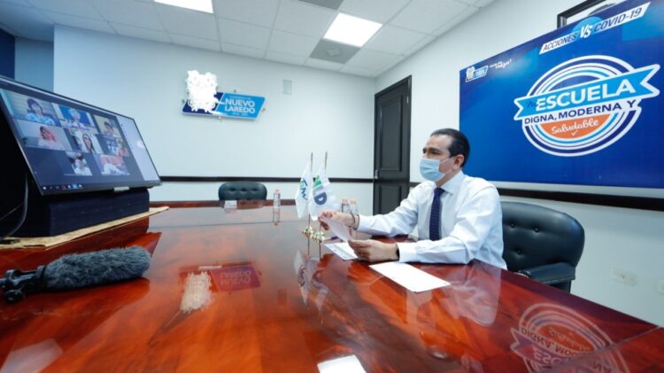 Avanza equipamiento  de espacios educativos en Nuevo Laredo