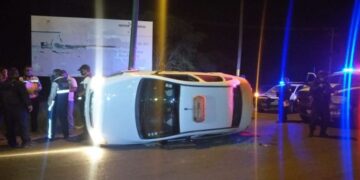 Vuelca auto de seguridad privada en Cd. Victoria