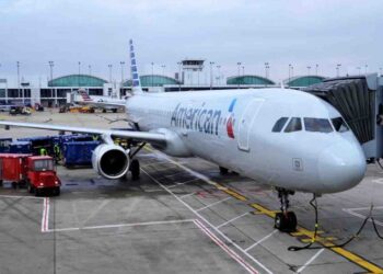 American Airlines anuncia 19 mil despidos ante crisis por covid