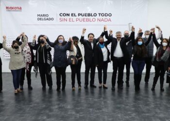 Respaldan diputados de Morena de la CDMX a Mario Delgado para dirigencia nacional