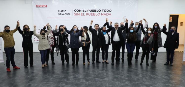 Respaldan diputados de Morena de la CDMX a Mario Delgado para dirigencia nacional