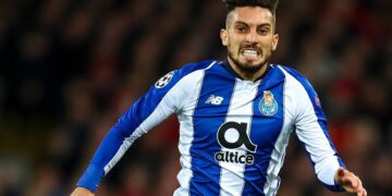 ¡Ya habría acuerdo cerrado entre Manchester United y Alex Telles!