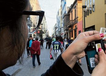 Proyecta MORENA padrón de chips de telefonía celular en el país