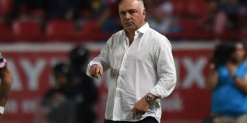 Memo Vázquez, preocupado por las lesiones y el Covid-19 en San Luis