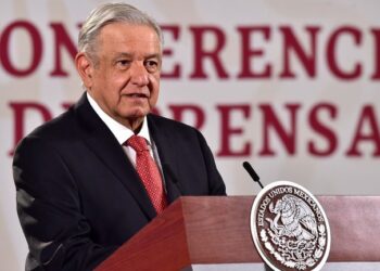 López Obrador aseguró que Toledo renunció por mala salud y estrés
