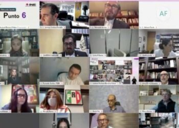 ‘No nos van a detener’, dice Calderón a consejeros del INE