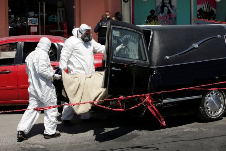 México rebasa los 67 mil fallecidos por Covid-19