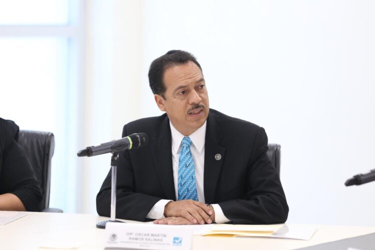 Respalda ex diputado propuesta para modificar sistema de pensiones