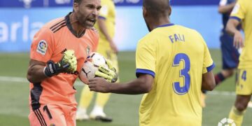 Alberto Cifuentes debuta en LaLiga… ¡con 41 años de edad!
