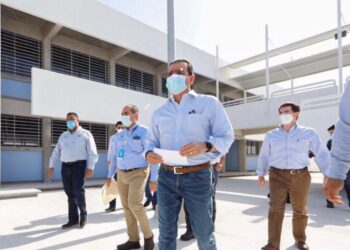 Reitera Rivas su apoyo a las  escuelas sin distingo alguno