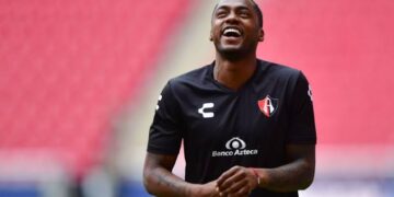 Renato Ibarra se estrena como goleador del Atlas frente al León