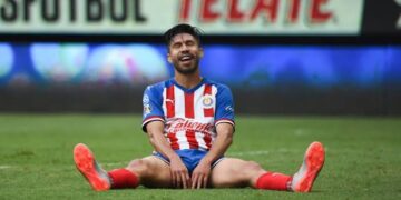 Oribe Peralta vuelve a jugar con Chivas en Liga MX después de seis meses