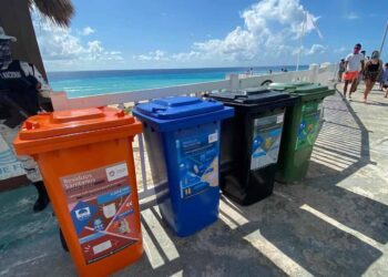 Y así fue la reapertura de playas al 60% en Cancún
