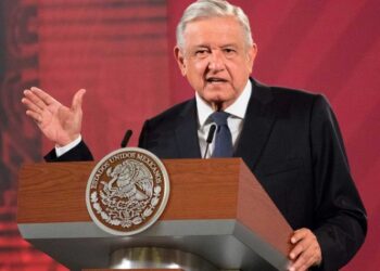 Prevé López Obrador más petróleo del proyectado