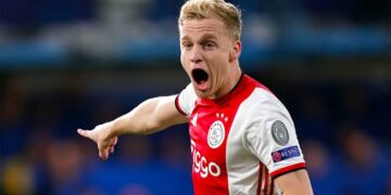 Donny van de Beek es nuevo jugador del Manchester United