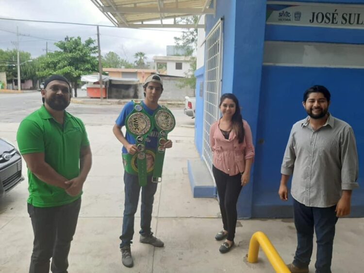 Partido Verde Ecologista hace equipo con deportistas