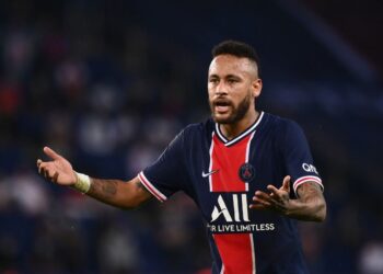 ¡Neymar acusa racismo, explota y lo expulsan en el clásico de Francia!