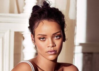 Rihanna fue vista con moretones en el rostro; descartaron violencia física