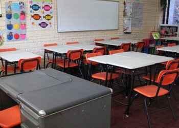SET descarta el regreso a clases presenciales en el Estado