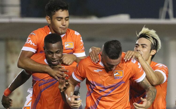 Con doblete de Maximiliano Sigales el Correcaminos frena a los Cimarrones