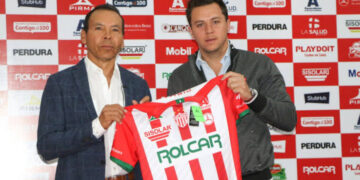 Necaxa presenta oficialmente al ‘Profe’ Cruz como su nuevo entrenador