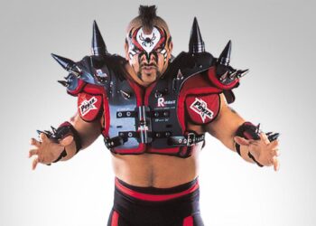 Muere Road Warrior Animal, integrante del Salón de la Fama de la WWE