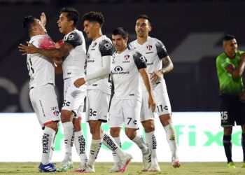 Atlas vence a Juárez con un autogol de Mauro Fernández