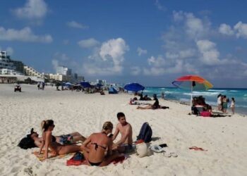 Turismo en México cerrará el año con ligera recuperación