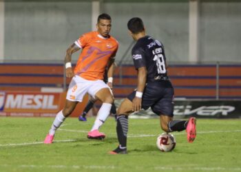 Se enracha Correcaminos