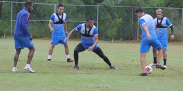 Hace Correcaminos futbol en Centro de Formación.