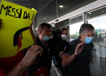 Clan Messi estudia quedarse en Club Barcelona al 2021