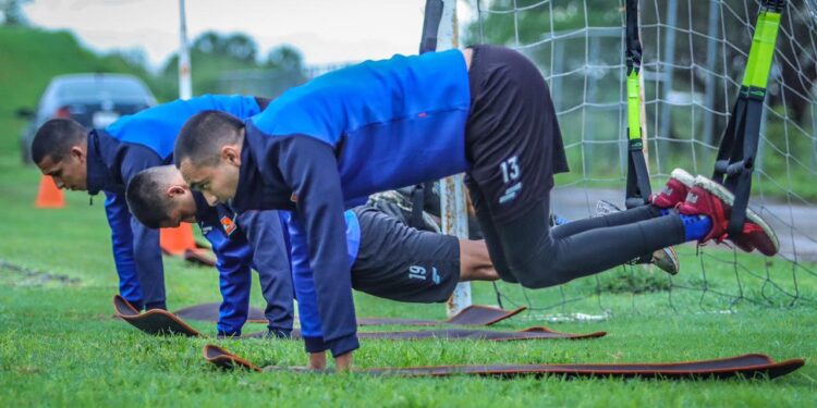 Asimila triunfo equipo naranja; ya piensa en el siguiente rival
