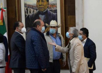Se reúnen con S. Cordero para destrabar conflicto de agua en Chihuahua