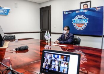 Entrega alcalde beneficios  al kinder ‘Federico Froebel’