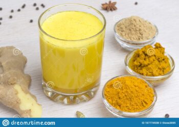 ¿Qué es la leche dorada y para qué sirve?