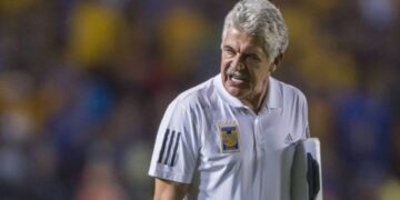‘Tuca’ Ferretti, incómodo con el empate de Tigres ante Juárez