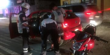 Tres lesionados en aparatoso choque